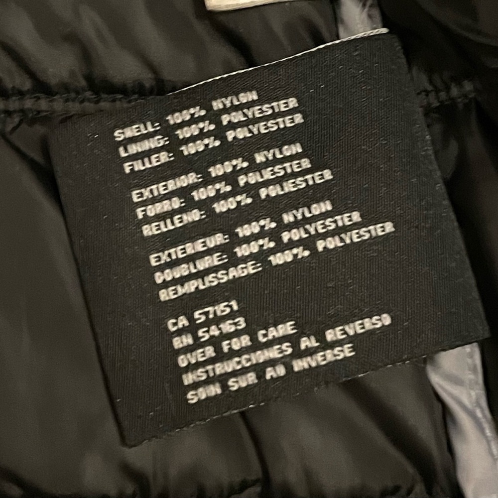 Guess Packable Puffer Coat - Picture 5 of 9